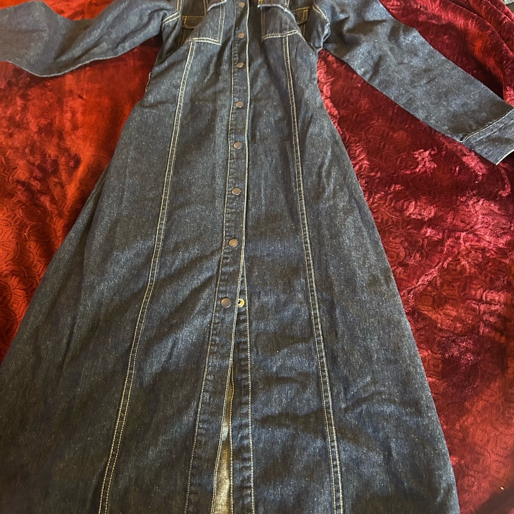 Vintage size sm Dark Wash Denim Button-Front Maxi Coat